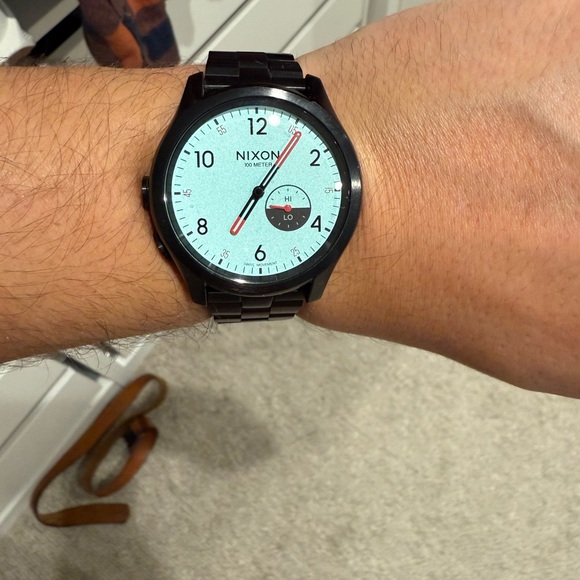 Nixon hi-lo tide Black titanium with Light Blue reflective Dial - Picture 3 of 8